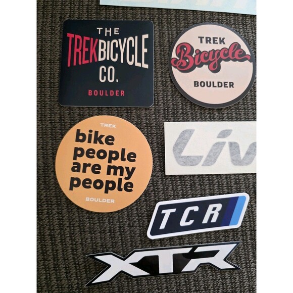 10x Biking Cycling Outdoor Stickers Mixed Lot Liv Shimano XTR Trek Boulder Giant - Picture 4 of 6